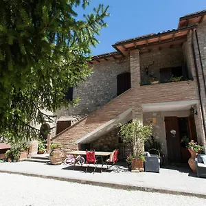 Podere Caldaruccio La Pineta Bosco (Umbria)