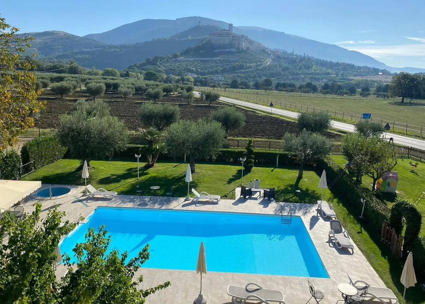 Agriturismo Il Girasole Ассизи Фермерский дом