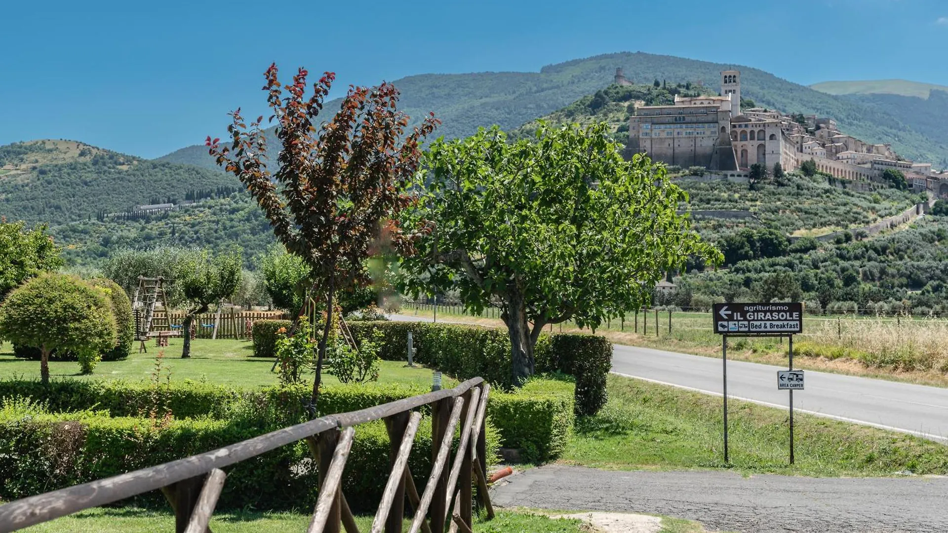 Agriturismo Il Girasole Ассизи