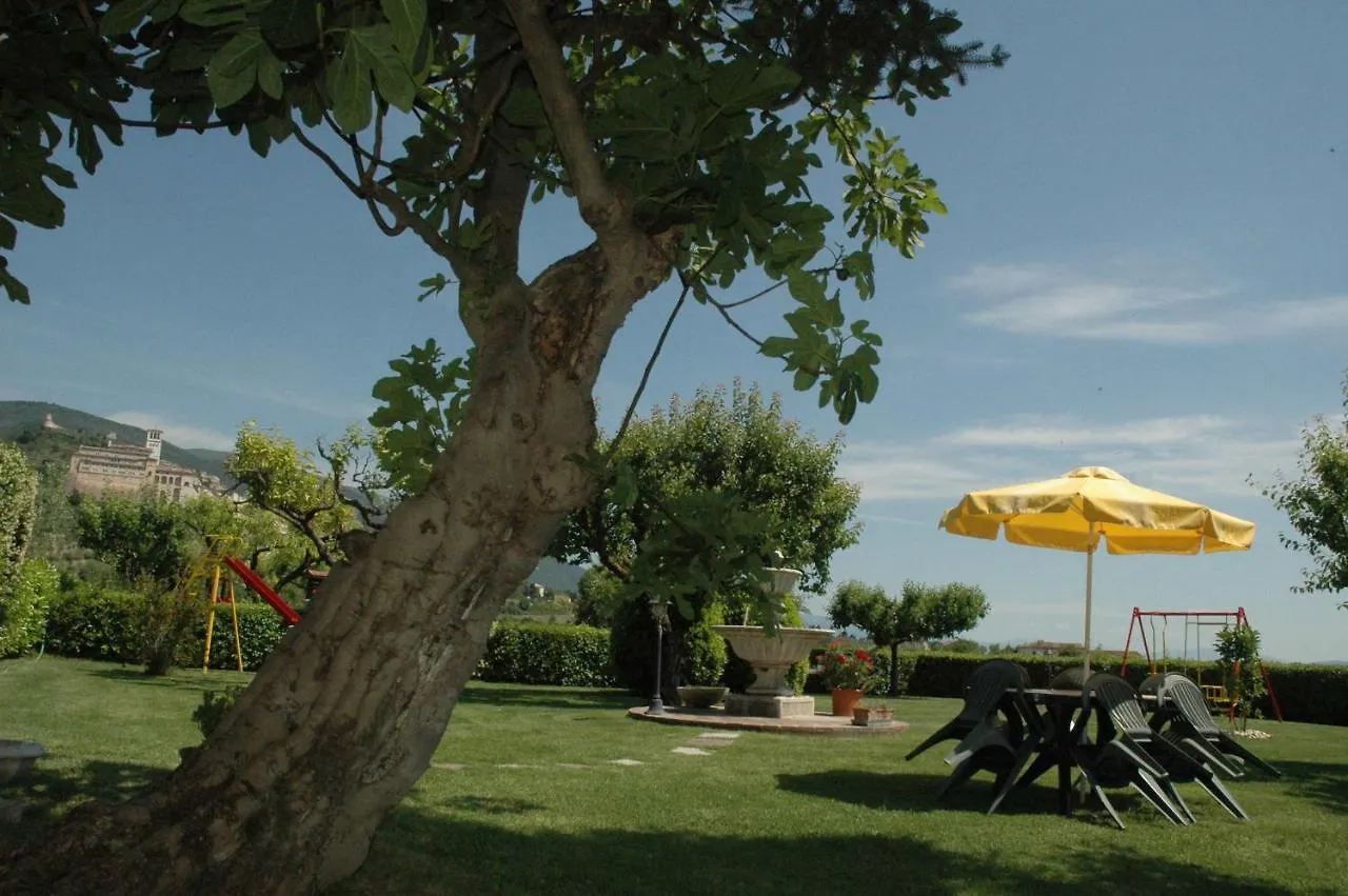 Agriturismo Il Girasole Ассизи 0*,