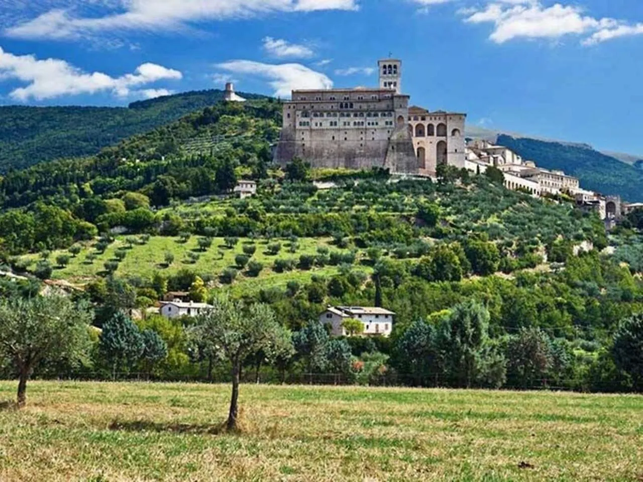 Фермерский дом Agriturismo Il Girasole Ассизи Италия